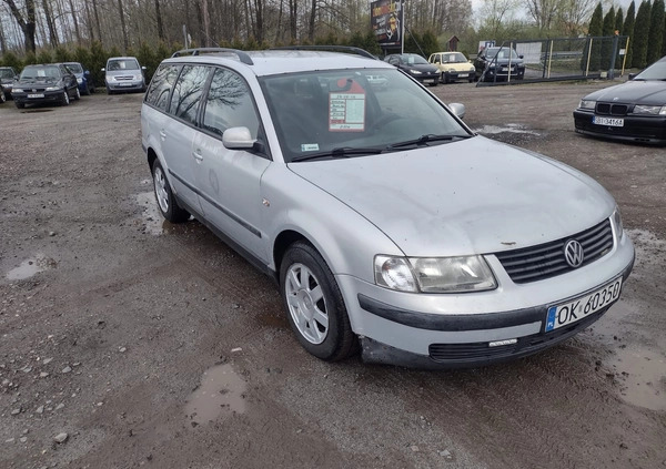 Volkswagen Passat cena 2600 przebieg: 450000, rok produkcji 1997 z Włocławek małe 29